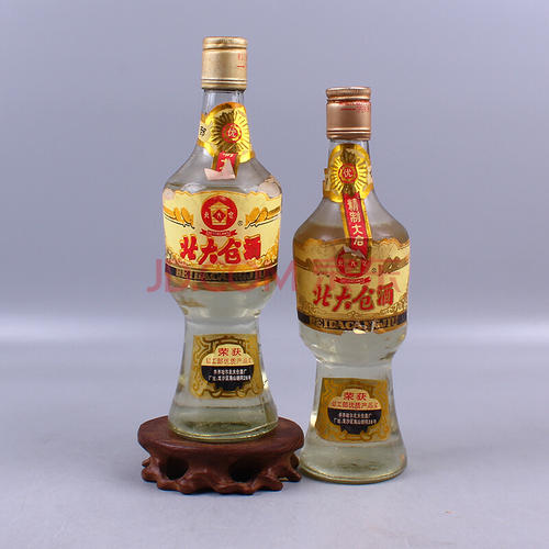 黑龍江北大倉(cāng)白酒代理費(fèi)是多少 北大倉(cāng)白酒加盟條件一覽