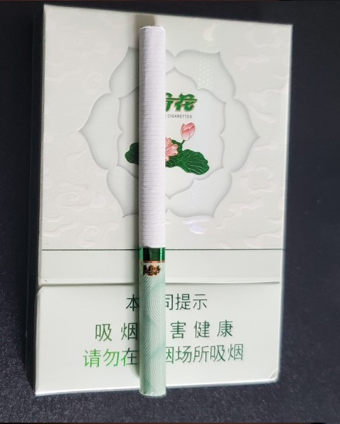 2024年钻石荷花中支烟多少钱一包 钻石荷花中支烟价格大全