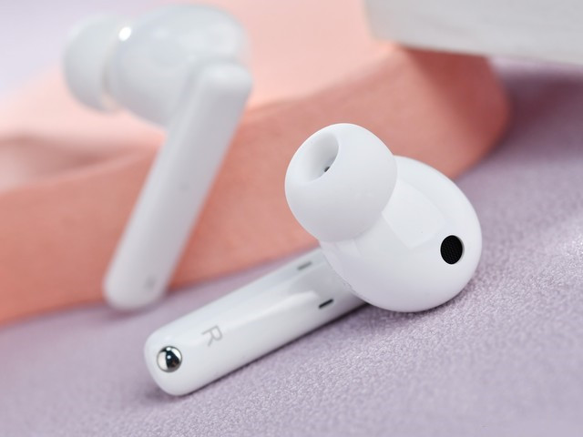 榮耀earbuds2se降噪深度 榮耀earbuds2se評測一覽