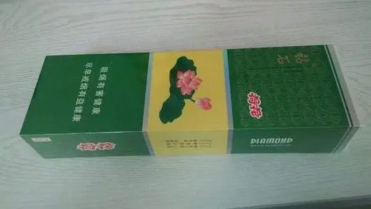 荷花香煙價(jià)格表和圖片大全品種一覽表