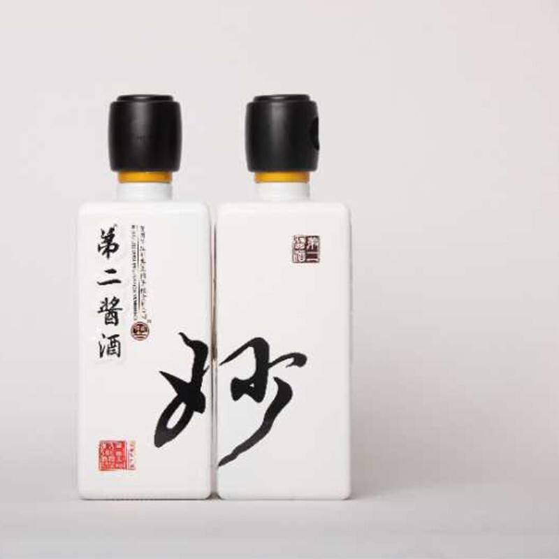 茅臺鎮(zhèn)懷莊弟二醬酒（妙）53度醬香型500ml禮盒裝